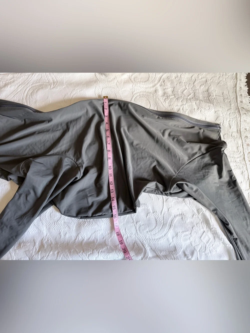 N/A this grey